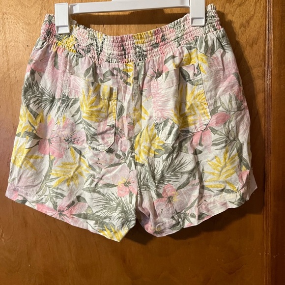 Briggs Floral Print Linen Blend Large Women's Shorts - Picture 4 of 5